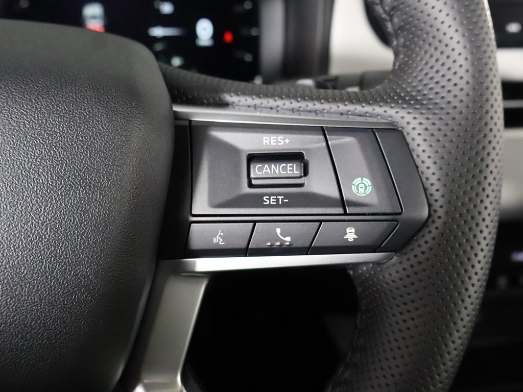 New 2025 Mitsubishi Outlander SE image 45