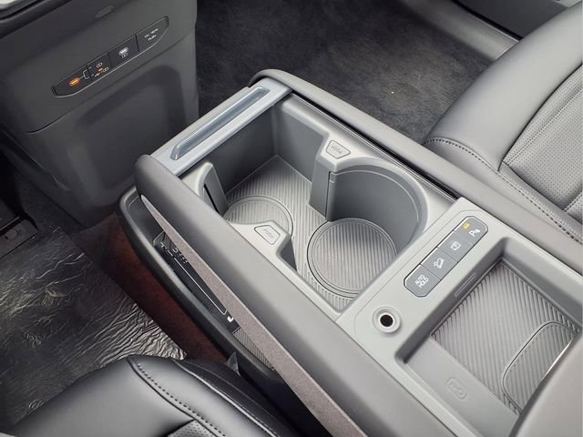 New 2026 Kia EV9 Land image 8