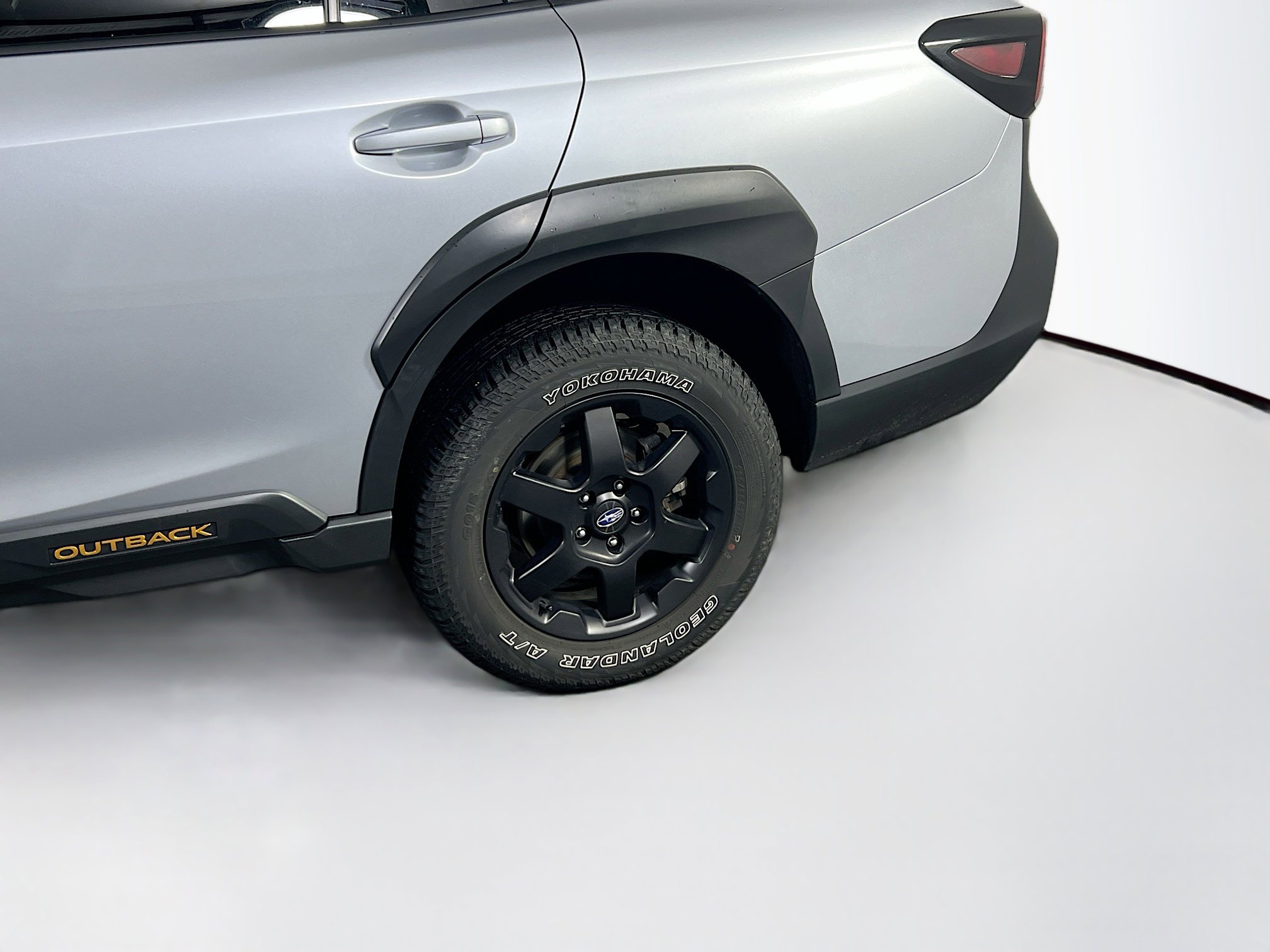 Used 2023 Subaru Outback Wilderness image 31