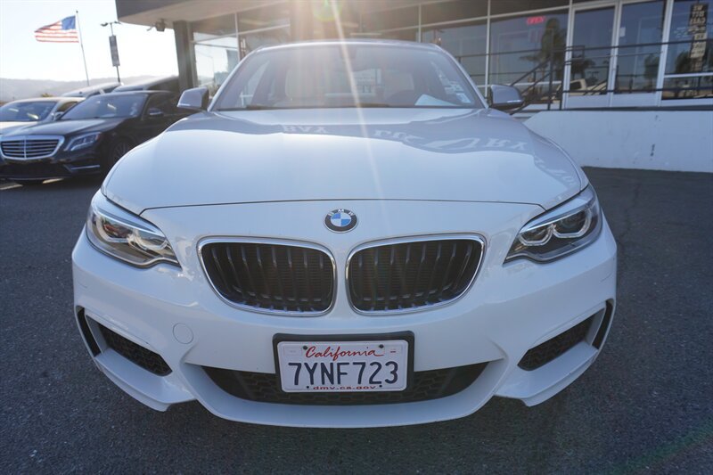 Used 2014 BMW M235i Coupe RWD image 3
