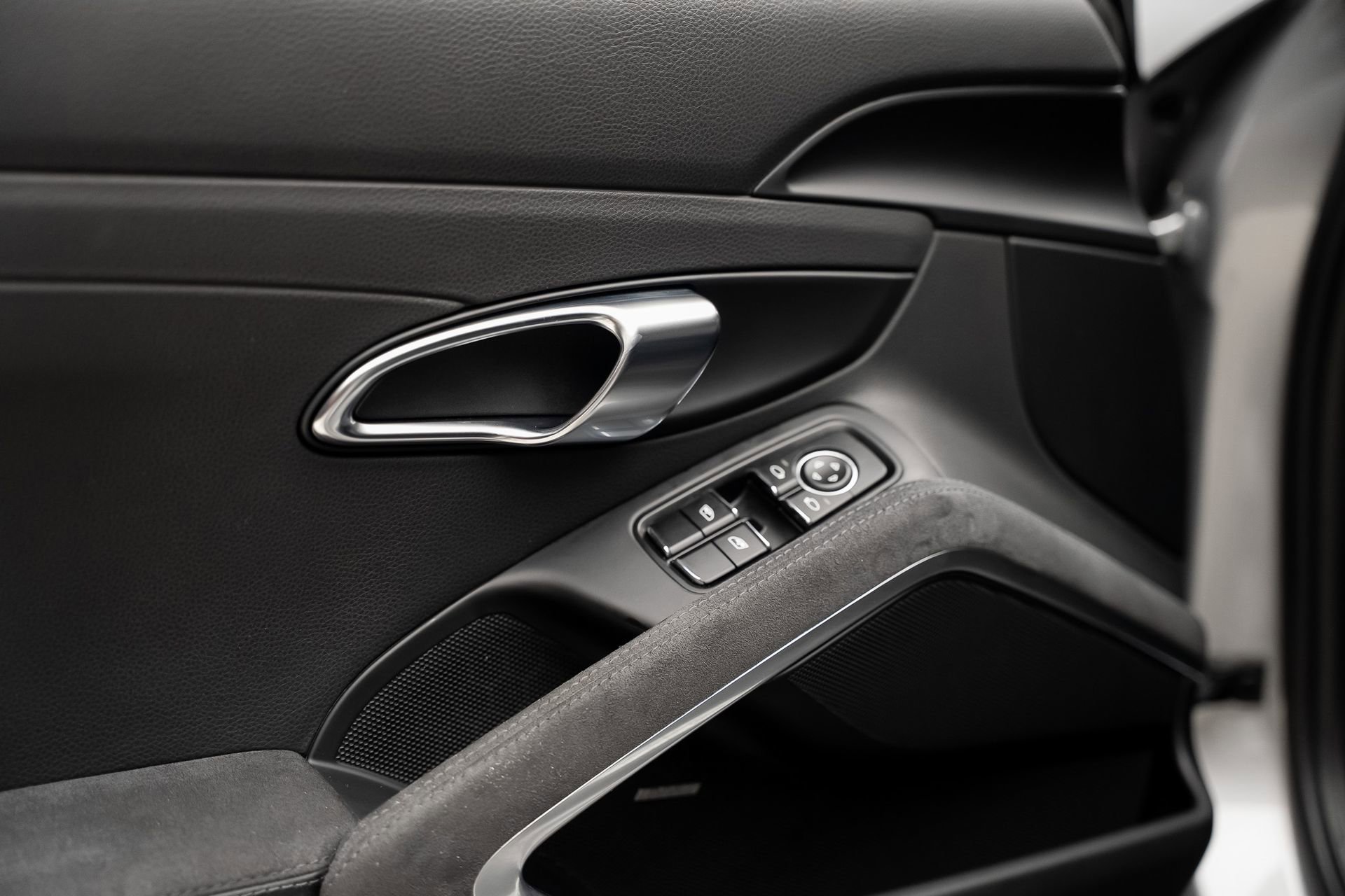 Used 2019 Porsche 718 Cayman GTS image 53