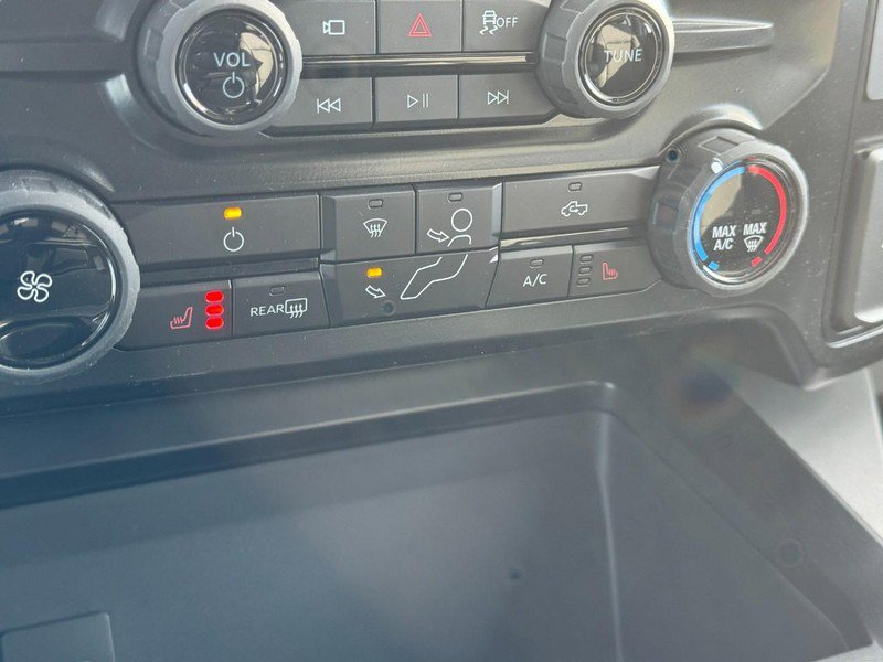 New 2026 Ford F350 XLT w/ XLT Premium Package image 19