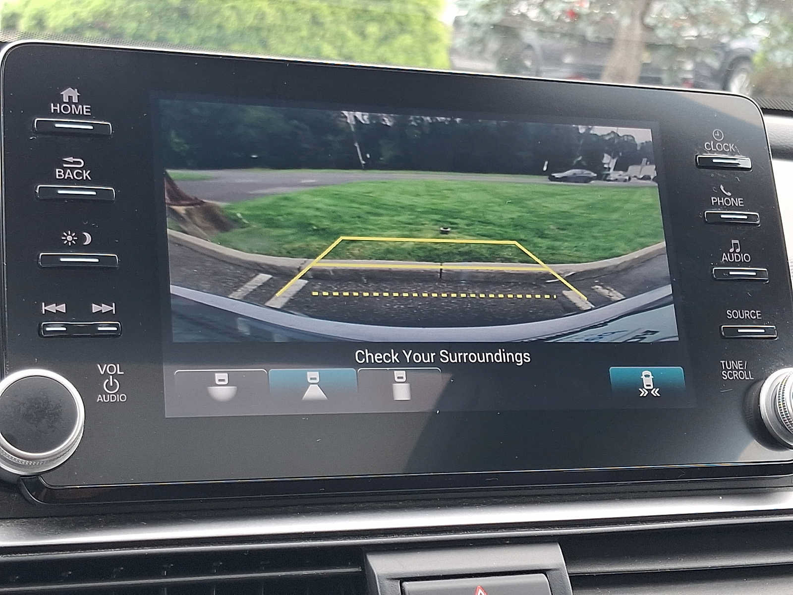 Certified 2020 Honda Accord EX image 18