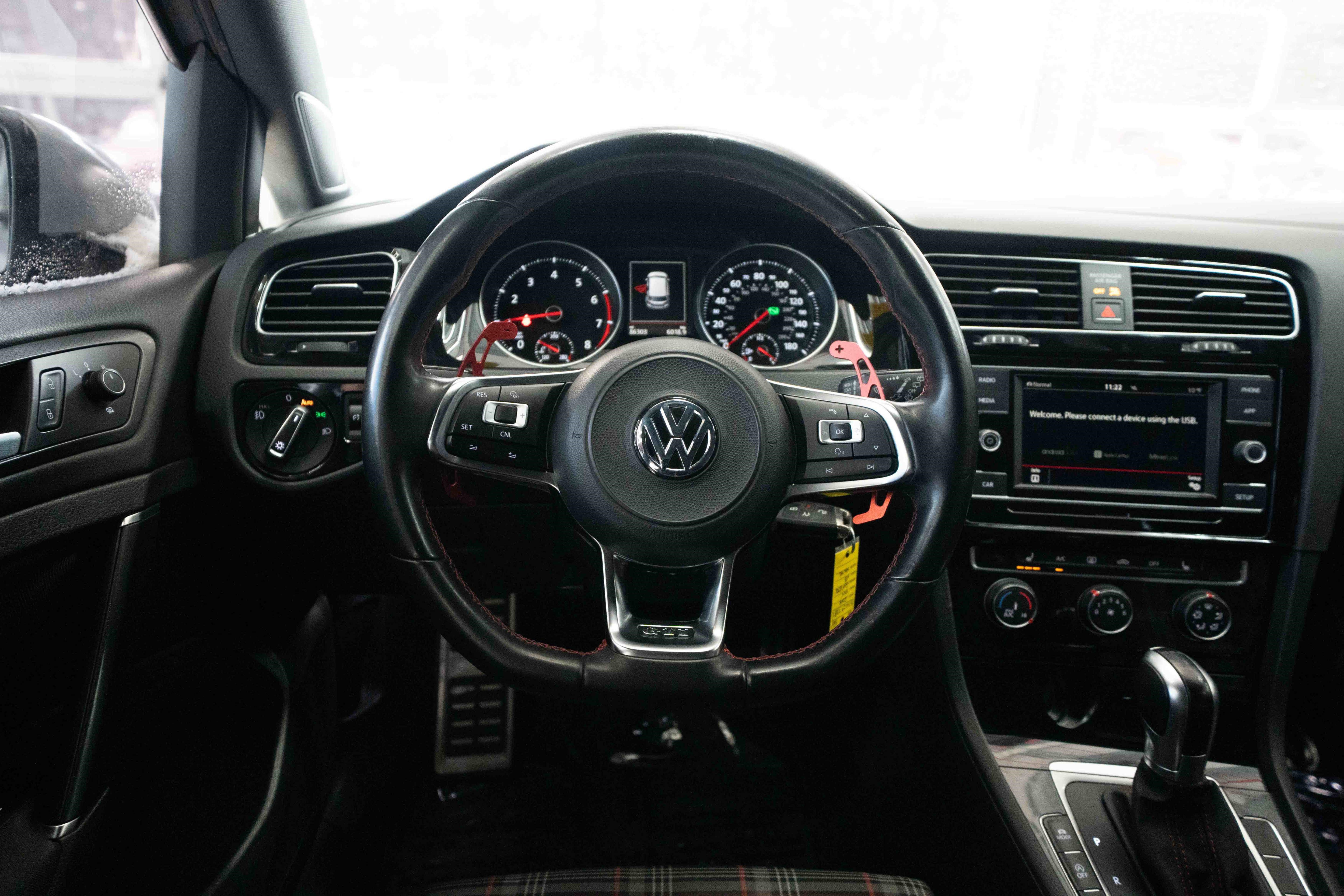 Used 2018 Volkswagen GTI S image 21