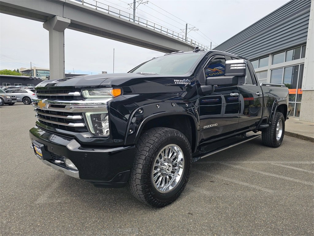Used 2022 Chevrolet Silverado 2500 High Country w/ Z71 Off-Road Package image 3