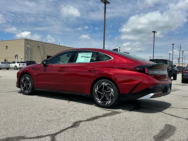 New 2026 Hyundai Sonata SEL AWD/4WD image 3