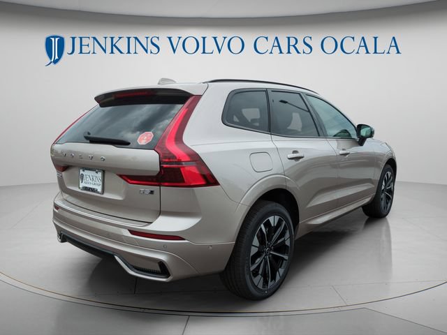 New 2026 Volvo XC60 B5 Plus w/ Protection Package Premier AWD/4WD image 3