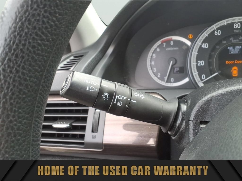 Used 2017 Honda Accord EX image 24