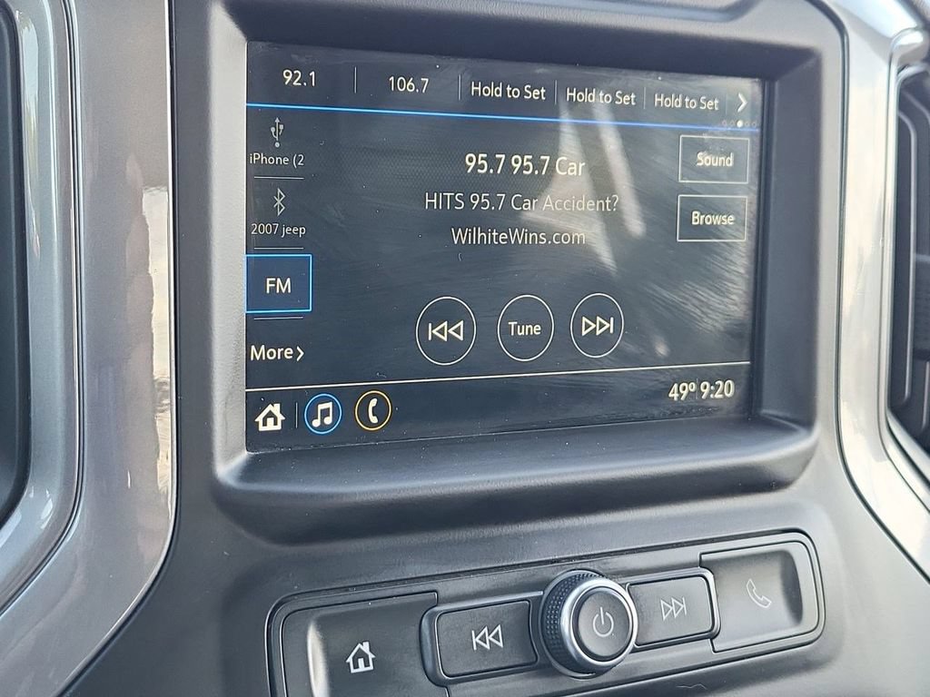 Used 2019 Chevrolet Silverado 1500 Custom Trail Boss w/ Custom Convenience Package AWD/4WD image 19