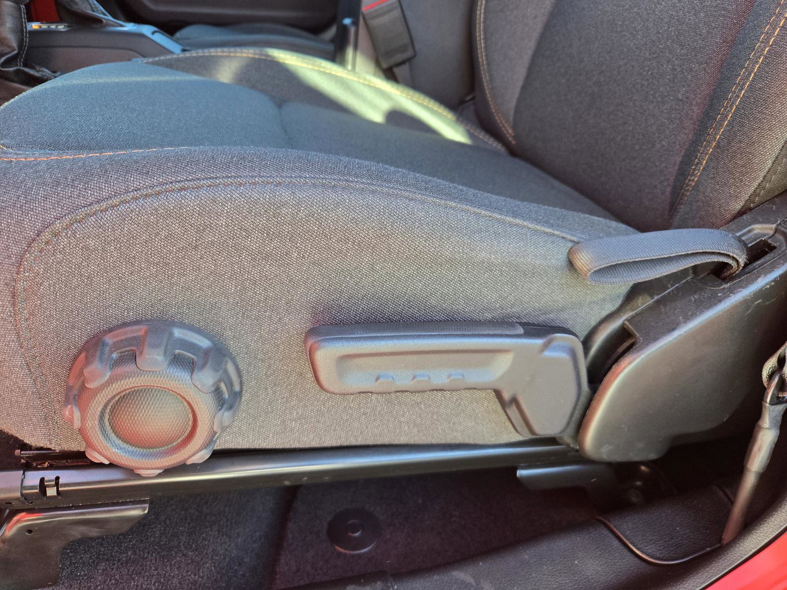 Used 2024 Jeep Wrangler Unlimited Sport image 26