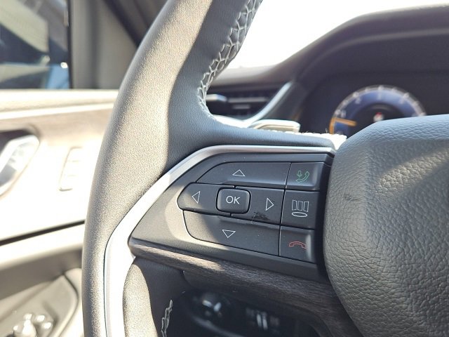 New 2025 Jeep Grand Cherokee Limited w/ Luxury Tech Group II image 47