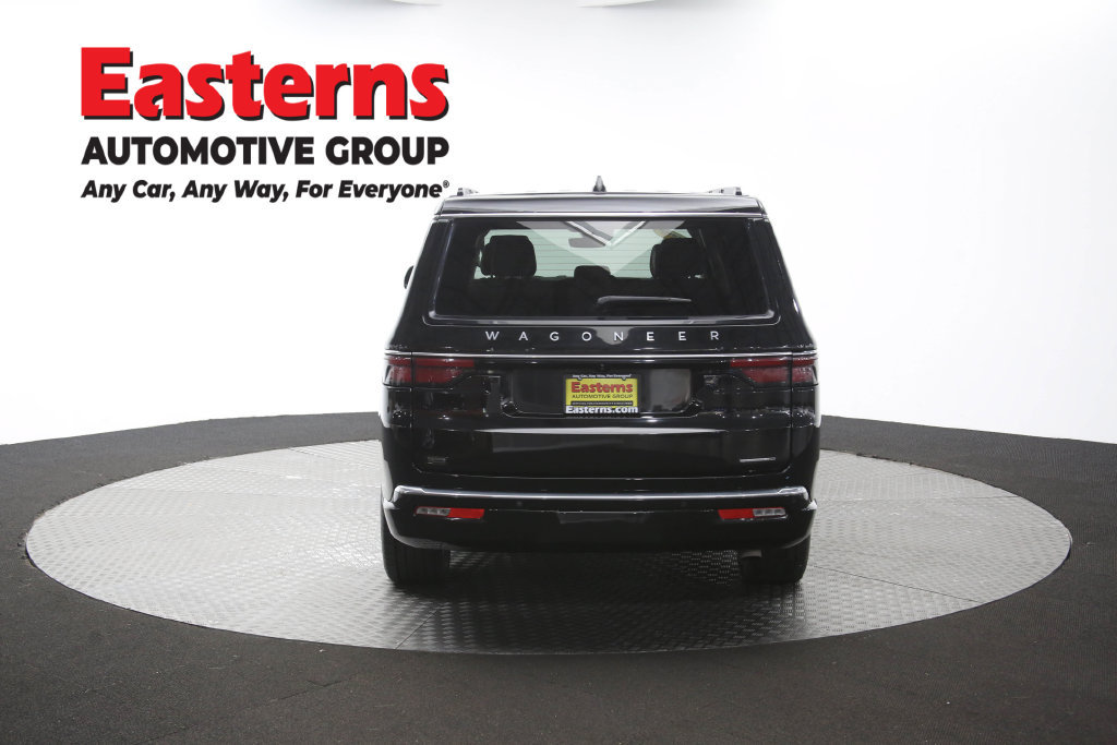 Used 2024 Jeep Wagoneer L Series II w/ Flexible Seating Group RWD image 44