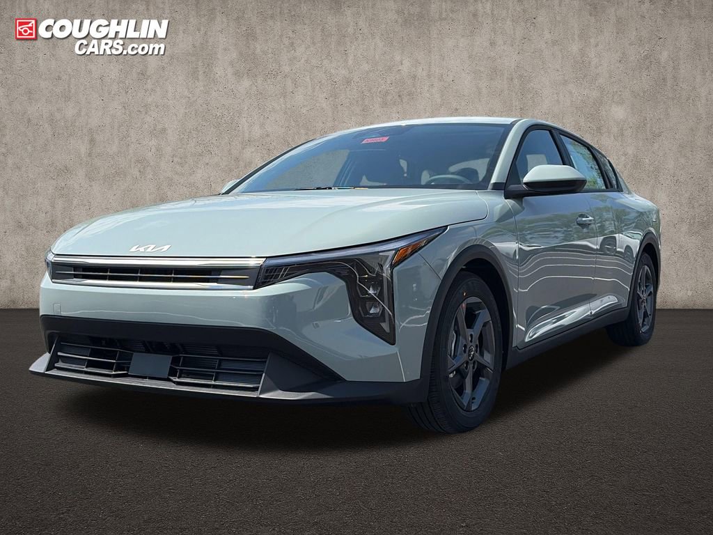New 2026 Kia K4 FWD image 3