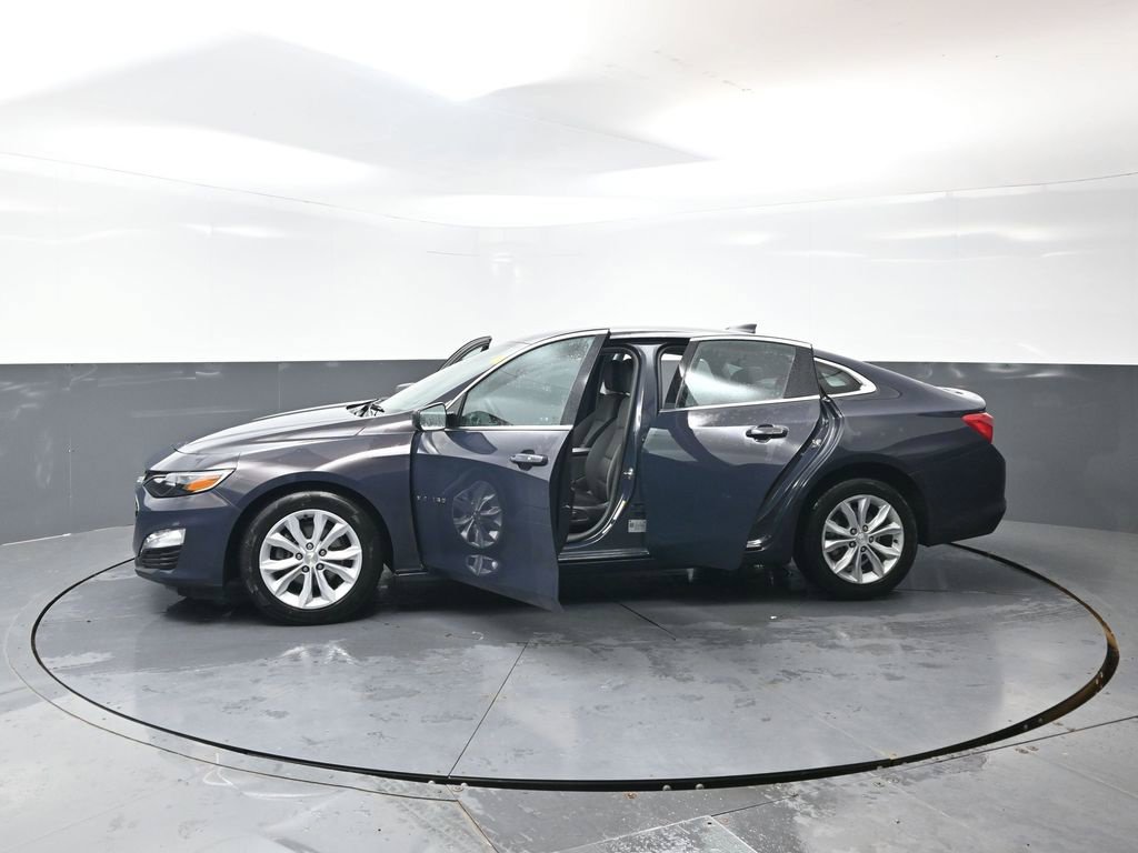 Used 2025 Chevrolet Malibu LT FWD image 58