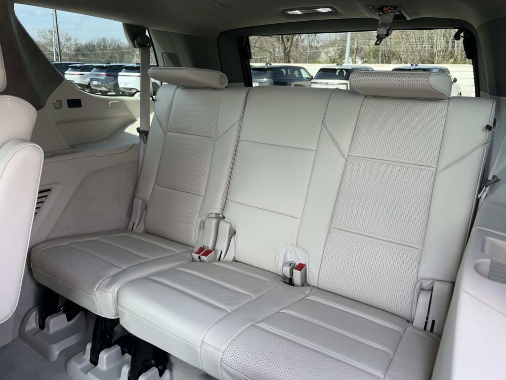 Certified 2025 Cadillac Escalade Sport Platinum image 21