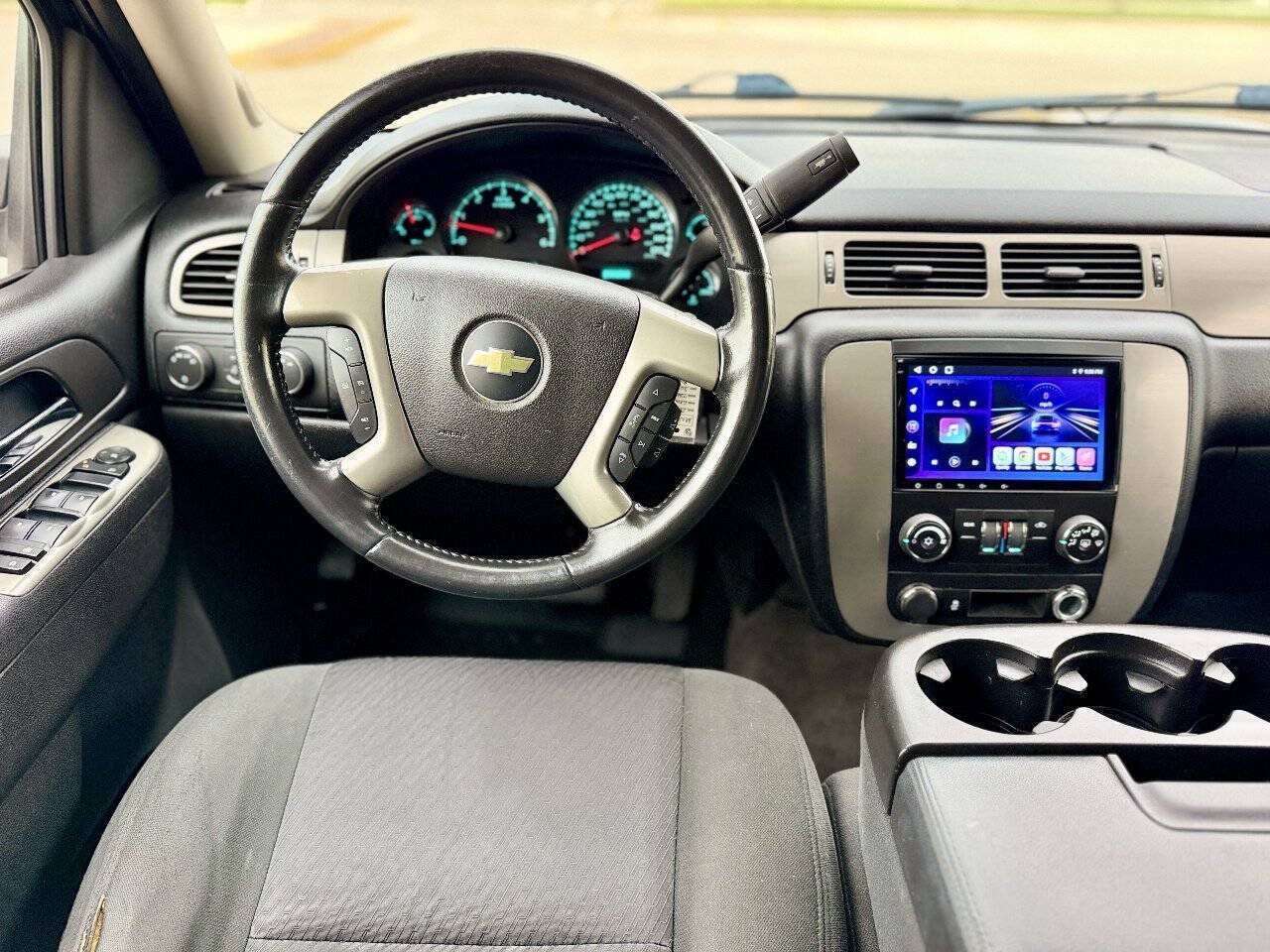 Used 2013 Chevrolet Tahoe 4WD image 21