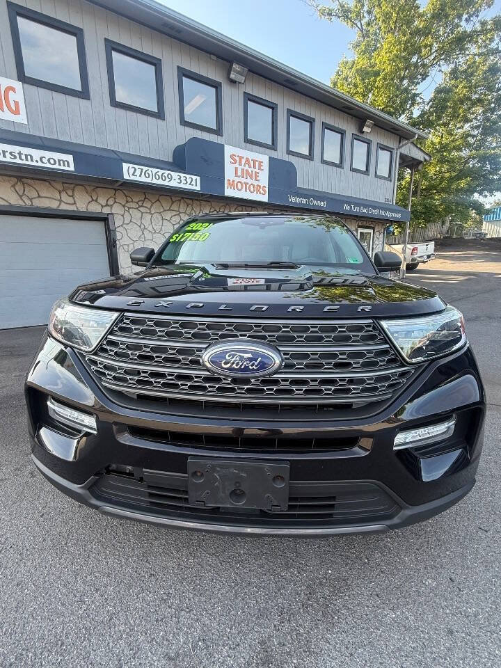 Used 2021 Ford Explorer XLT w/ Equipment Group 202A AWD/4WD image 6