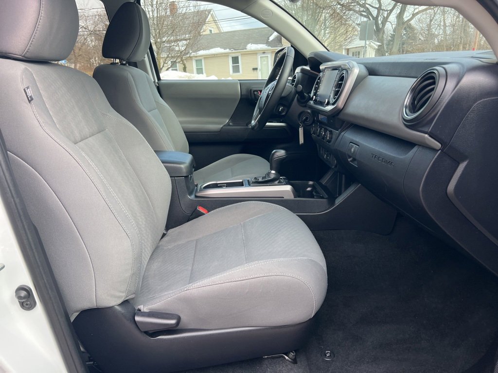 Used 2021 Toyota Tacoma SR5 image 25