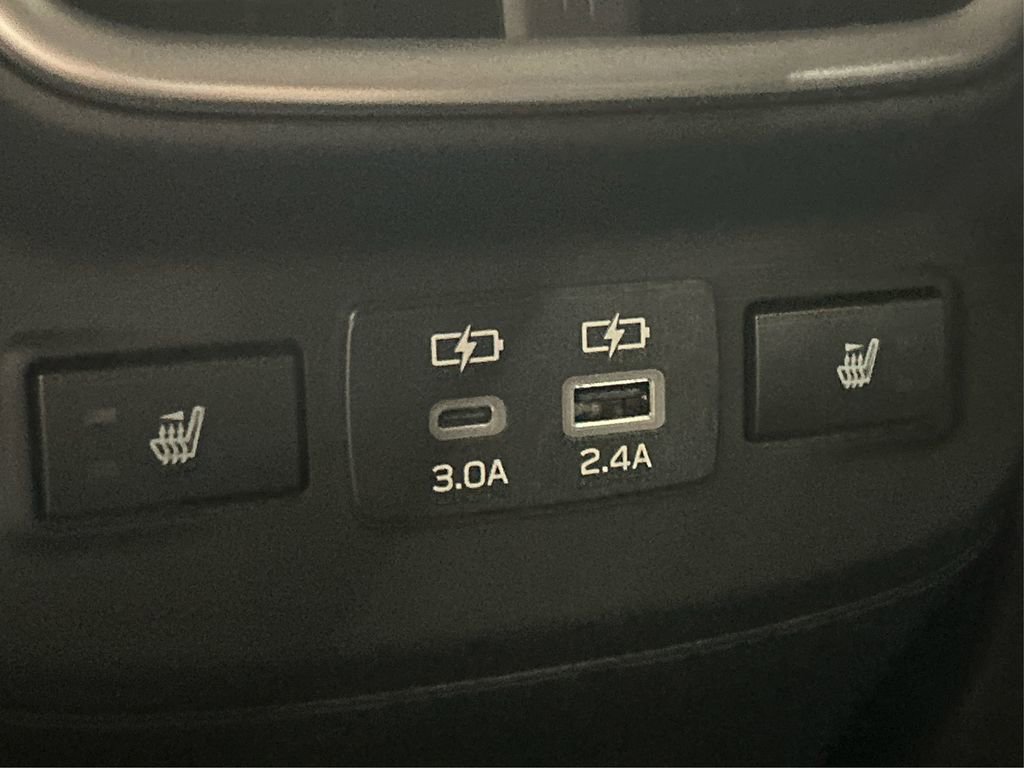 Certified 2025 Subaru Outback Touring XT image 38