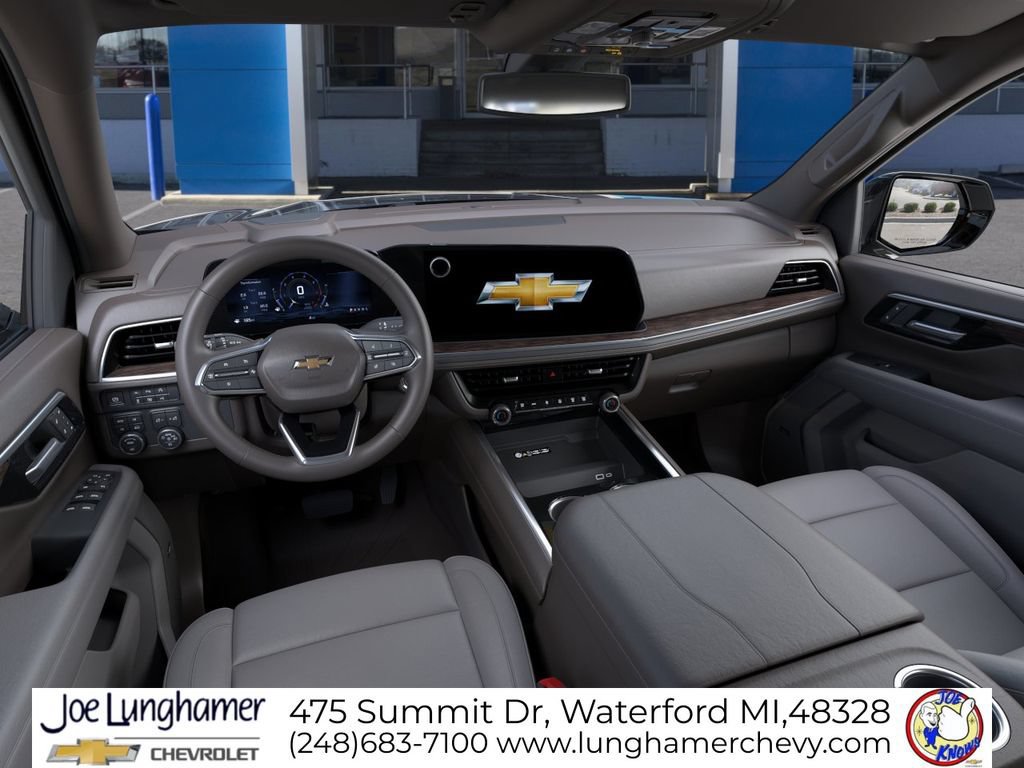 New 2026 Chevrolet Suburban LT w/ Comfort Package AWD/4WD image 16