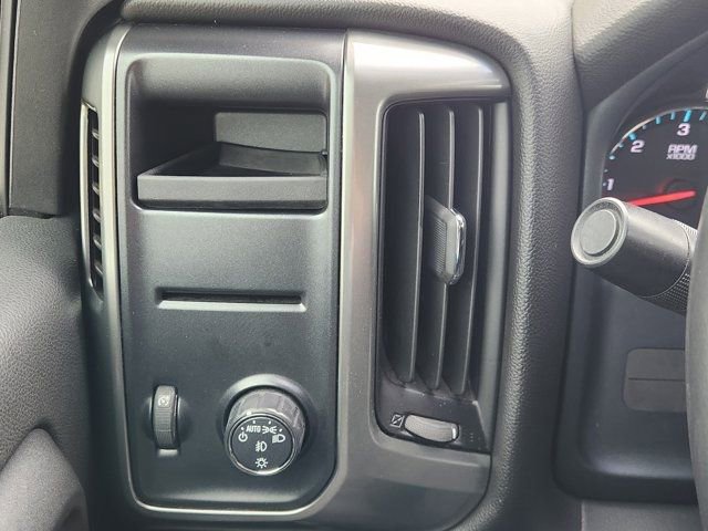 Used 2018 Chevrolet Silverado 1500 LT w/ Texas Edition image 25