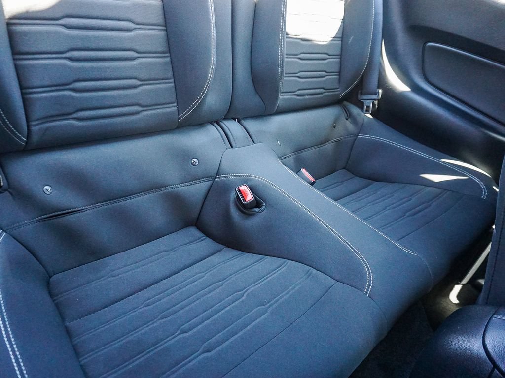 Used 2017 Ford Mustang GT RWD image 14