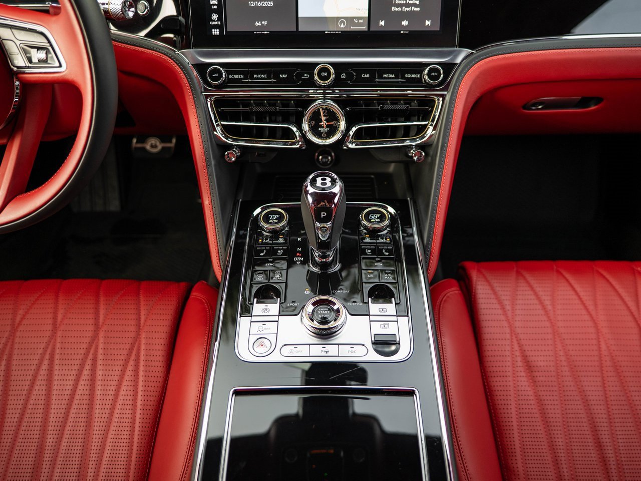 Used 2022 Bentley Flying Spur V8 image 46