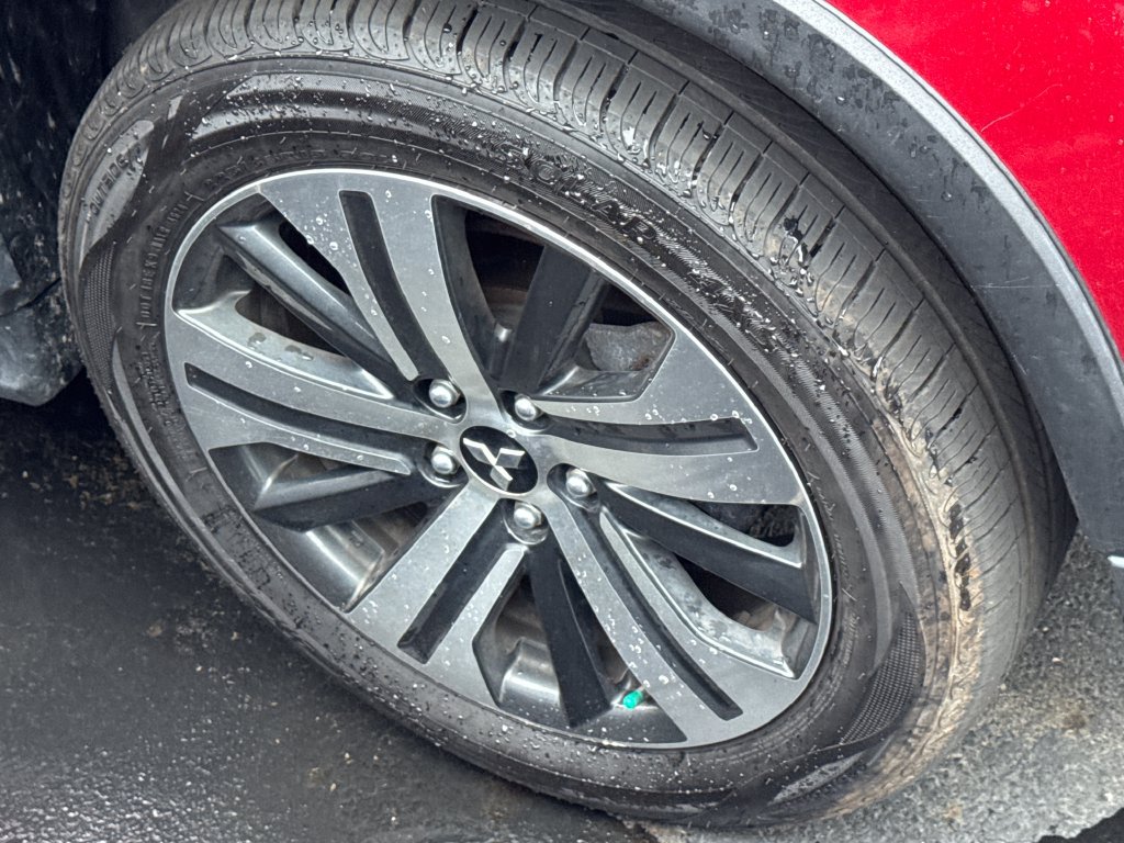 Used 2020 Mitsubishi Outlander Sport ES FWD image 9