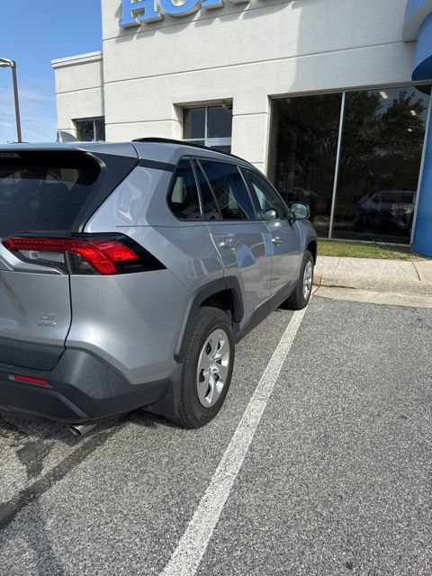 Used 2019 Toyota RAV4 LE w/ All Weather Liner Package AWD/4WD image 2