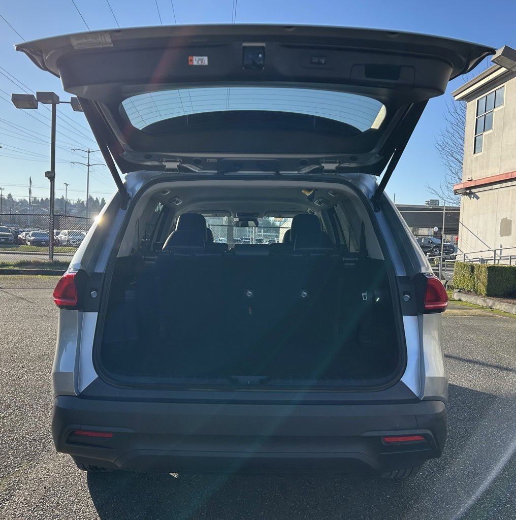 Certified 2025 Toyota Grand Highlander AWD image 26