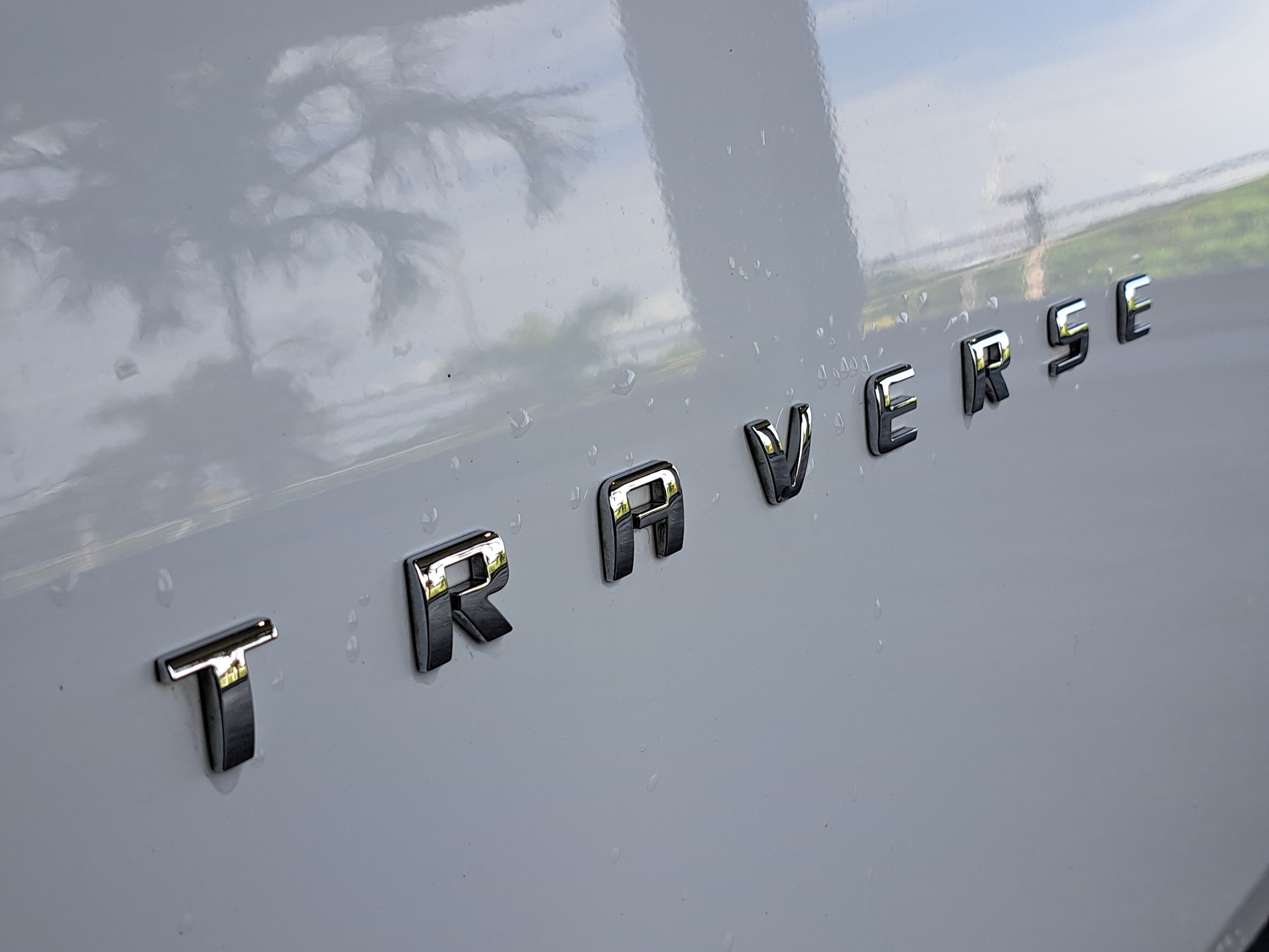 Used 2020 Chevrolet Traverse RS FWD image 7