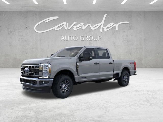 New 2025 Ford F250 XLT w/ FX4 Off-Road Package