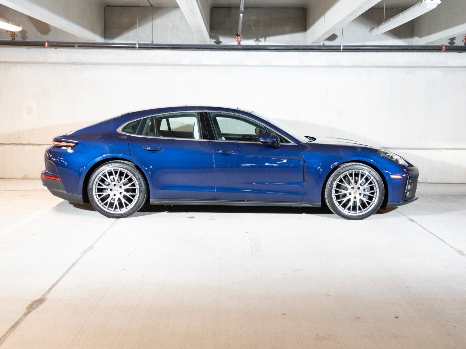 New 2026 Porsche Panamera 4 AWD/4WD image 8