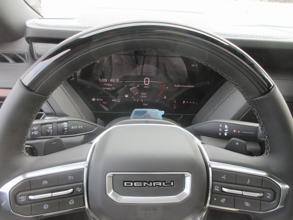 New 2026 GMC Yukon XL Denali w/ Denali Reserve Package image 18