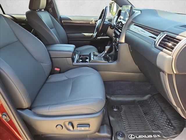 Used 2022 Lexus GX 460 Premium w/ Premium Package AWD/4WD image 23
