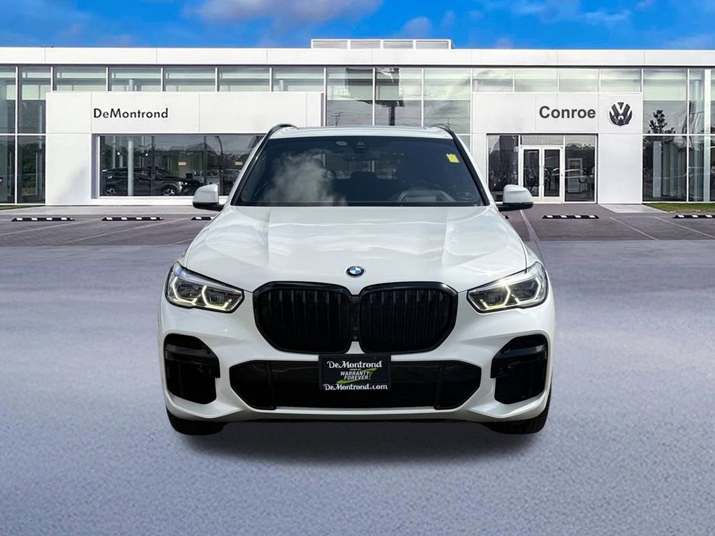 Used 2022 BMW X5 sDrive40i w/ M Sport Package image 2