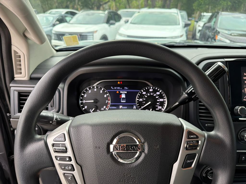 Used 2021 Nissan Titan S image 18