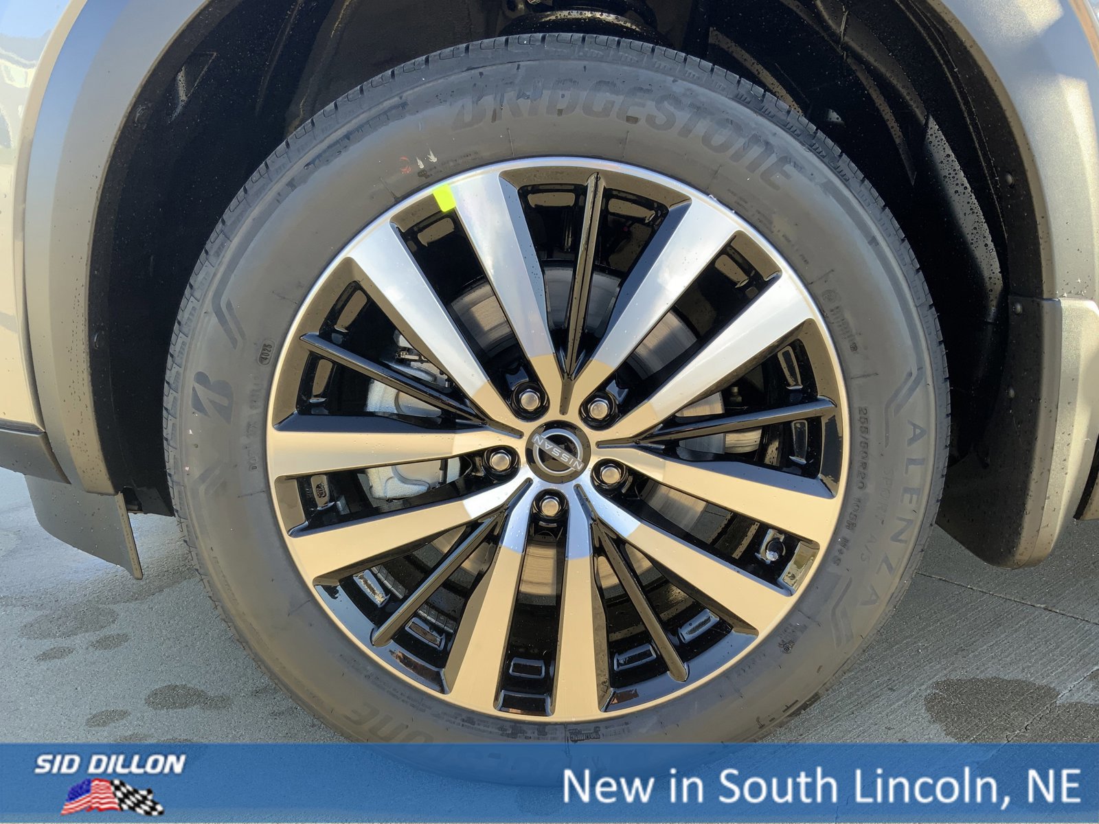 New 2025 Nissan Pathfinder Platinum image 11