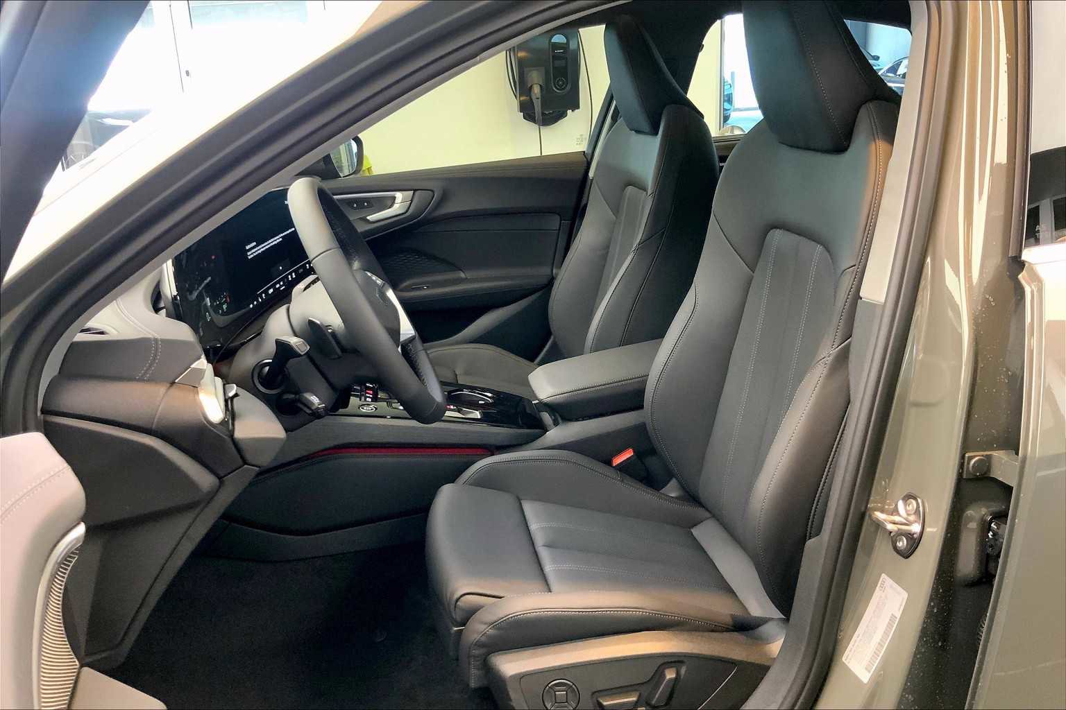 New 2025 Audi A5 2.0T Premium Plus image 9