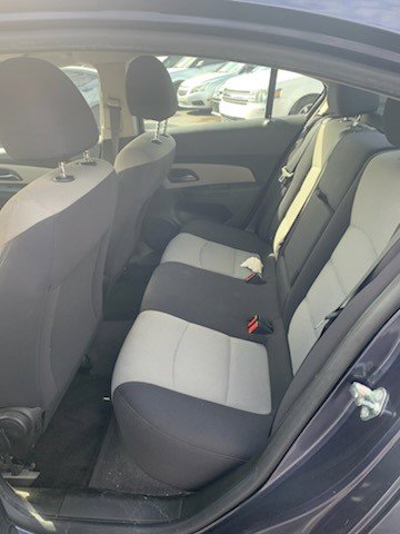 Used 2013 Chevrolet Cruze LS image 6