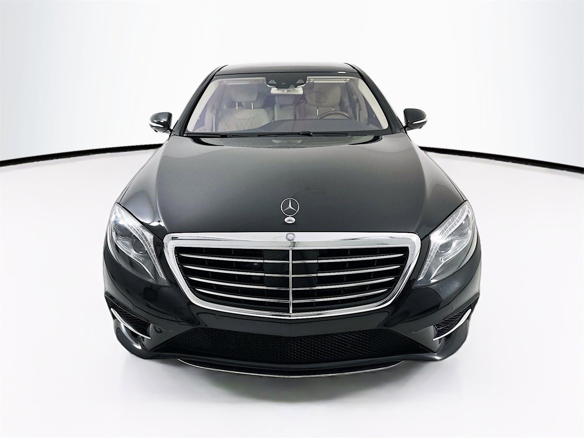 Used 2014 Mercedes-Benz S 550 Sedan image 2