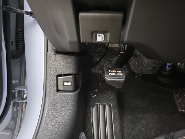 Used 2024 Nissan Altima 2.5 SR FWD image 29