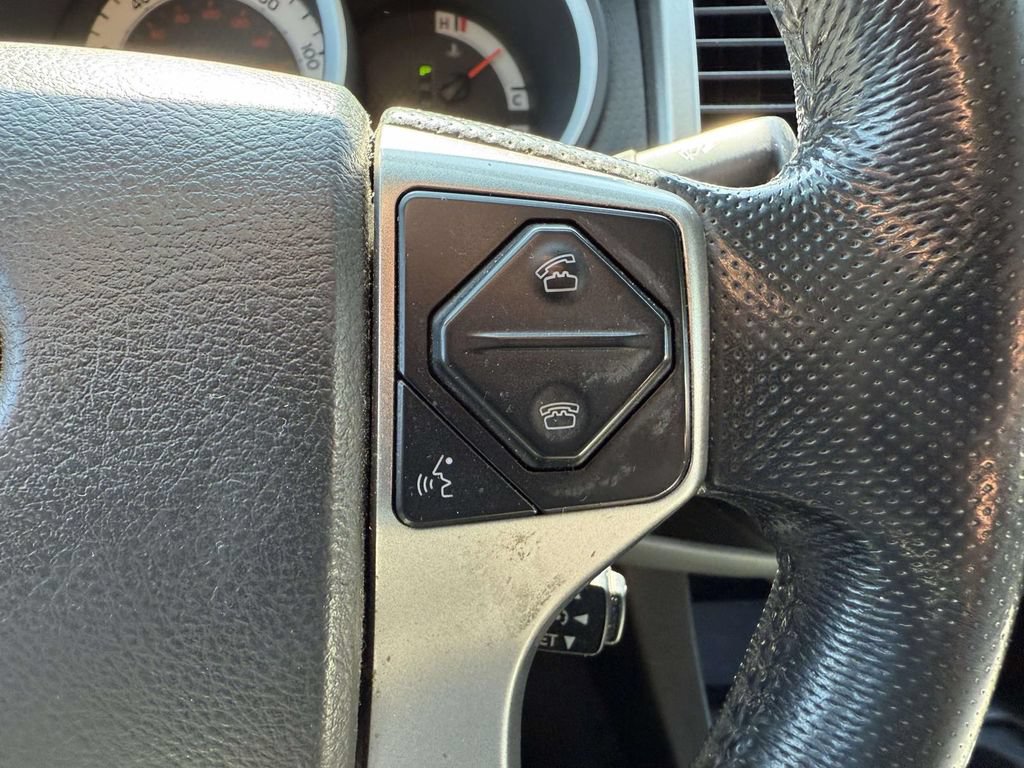 Used 2015 Toyota Tacoma PreRunner w/ SR5 Package RWD image 22