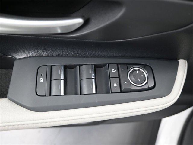 New 2026 Toyota Grand Highlander XLE image 10