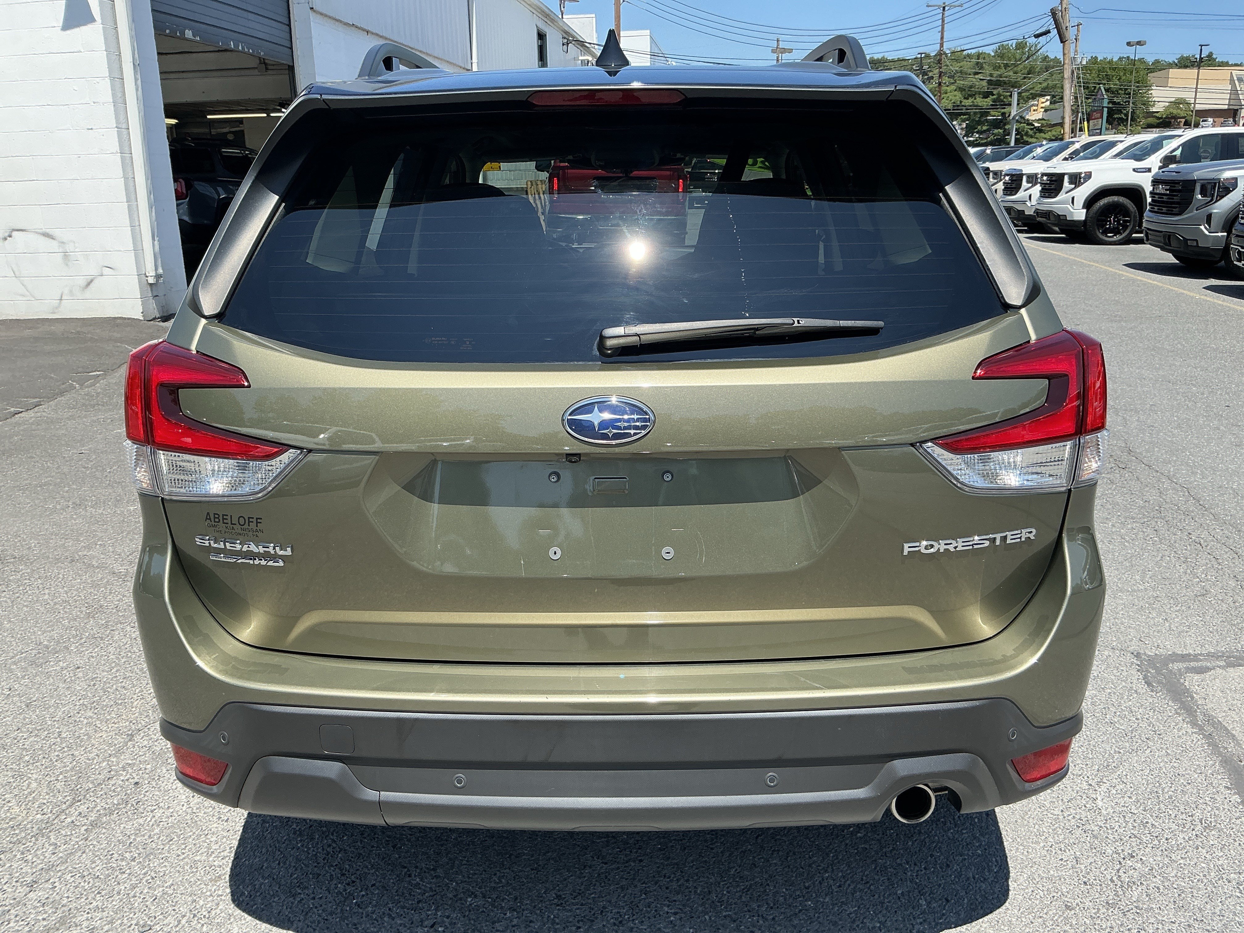 Used 2024 Subaru Forester Limited AWD/4WD image 4