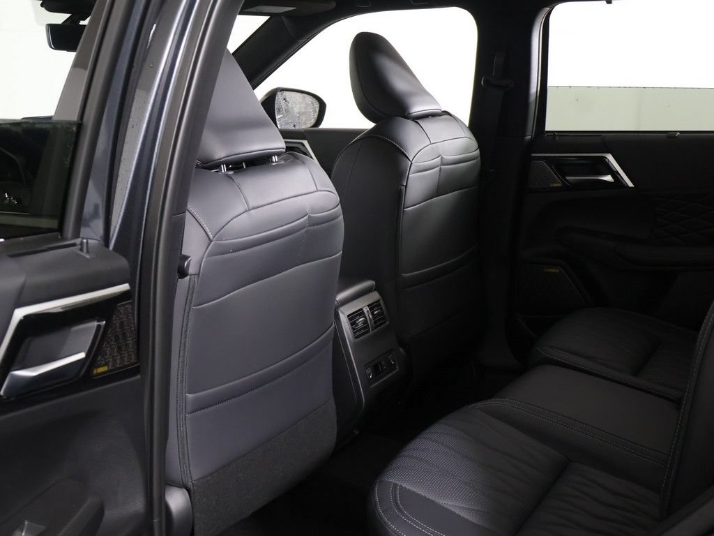 New 2026 Mitsubishi Outlander SEL Black Edition AWD/4WD image 34