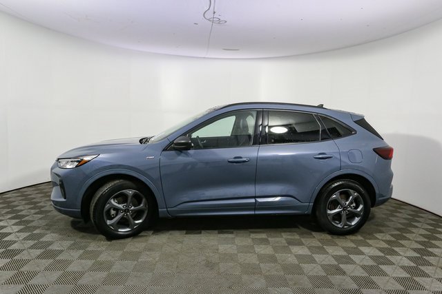 Used 2023 Ford Escape ST-Line w/ Tech Pack #1 image 6