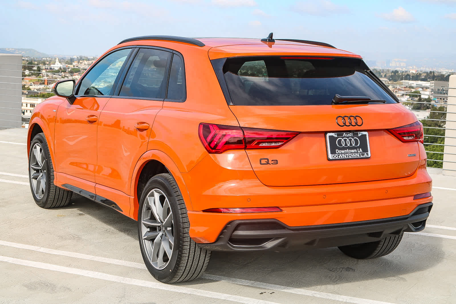 Used 2025 Audi Q3 2.0T Premium w/ Convenience Package image 8