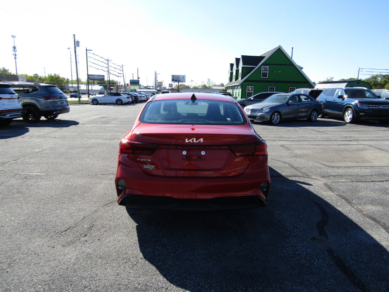 Used 2022 Kia Forte LXS w/ LXS Technology Package image 6