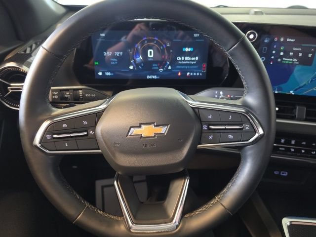 Certified 2025 Chevrolet Equinox LT FWD image 24